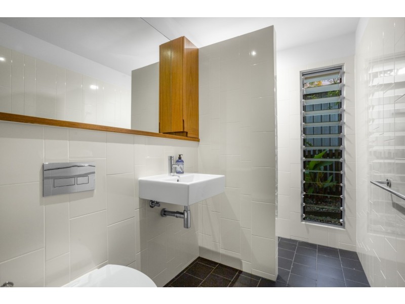 40 Hall Street, Alderley QLD 4051