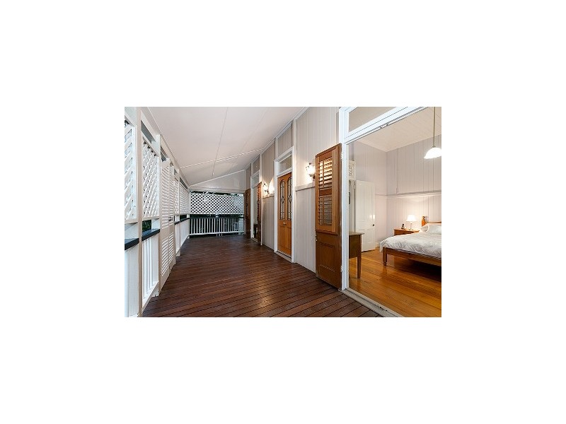 41 Grove Street, Albion QLD 4010