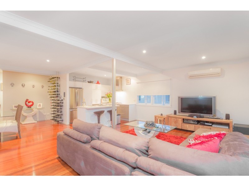 11 Allowrie Street, Stafford QLD 4053