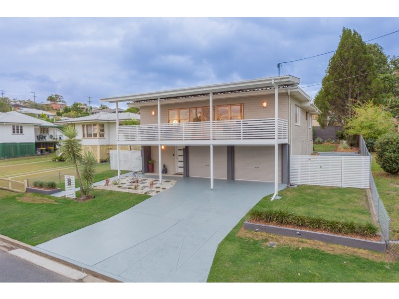 11 Allowrie Street, Stafford QLD 4053