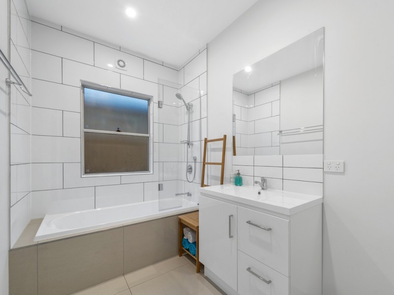 125 Pateena Street, Stafford QLD 4053