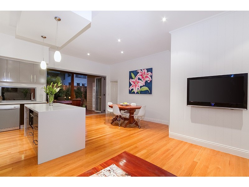 17 Gurley Street, Wavell Heights QLD 4012