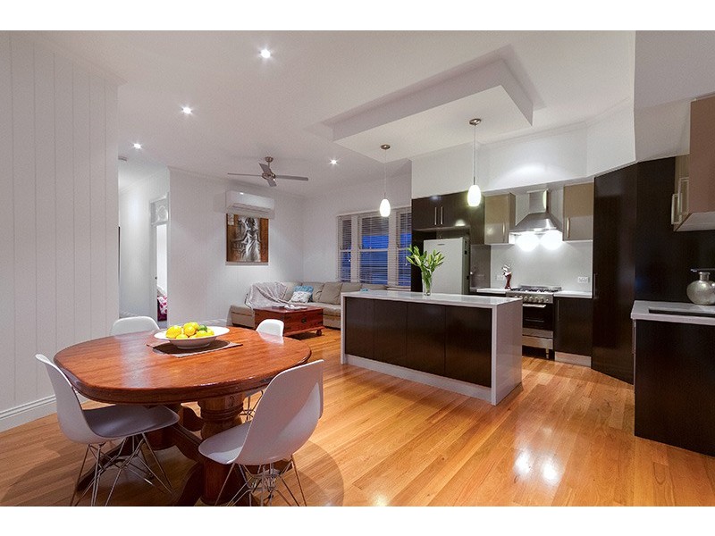 17 Gurley Street, Wavell Heights QLD 4012