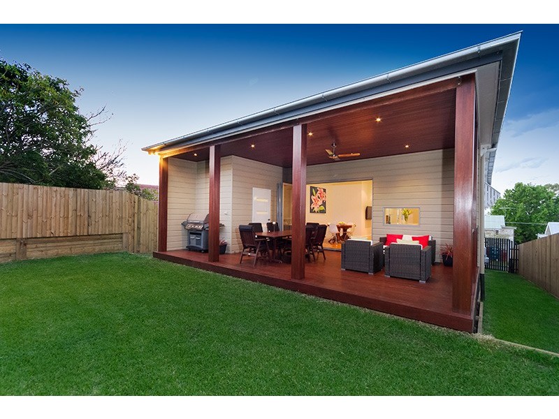 17 Gurley Street, Wavell Heights QLD 4012