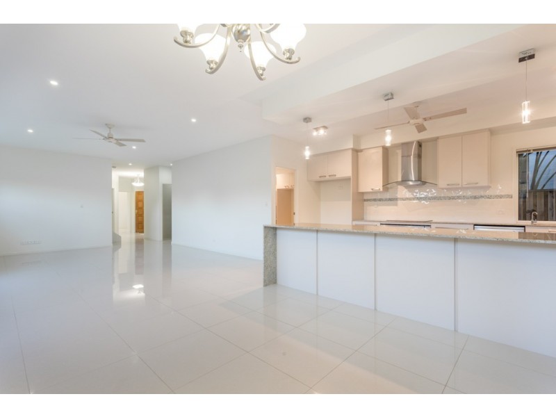51 Taylor Street, Wavell Heights QLD 4012