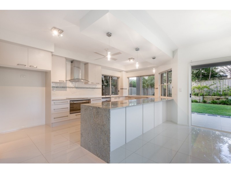 51 Taylor Street, Wavell Heights QLD 4012
