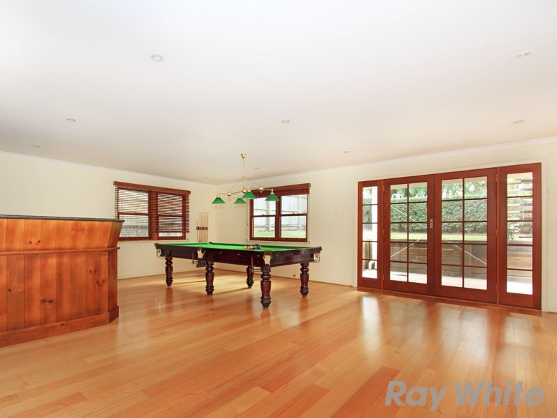4 Blackmore Street, Windsor QLD 4030