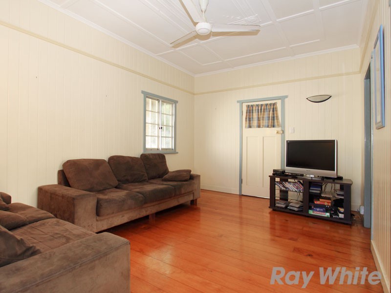 75 Lanham Avenue, Grange QLD 4051