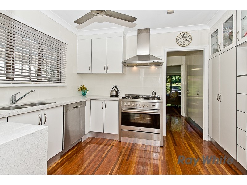 16 Simla Avenue, Geebung QLD 4034