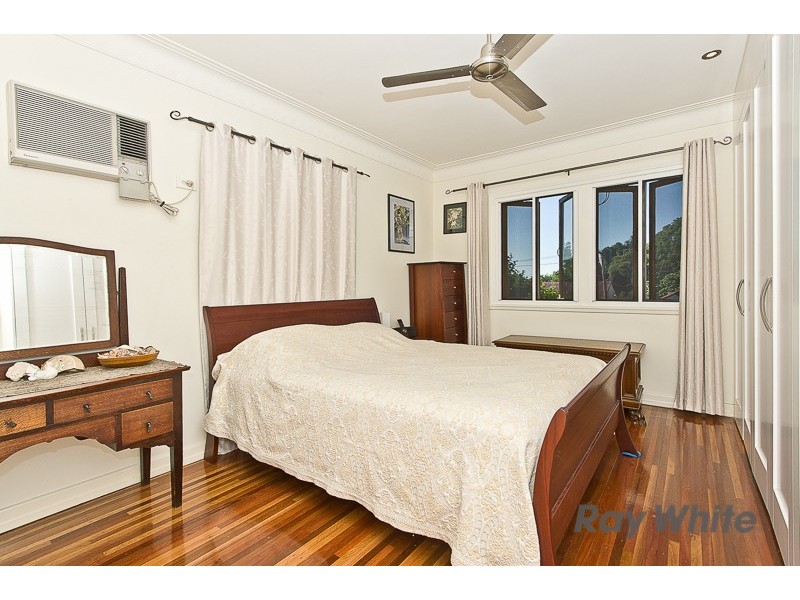 16 Simla Avenue, Geebung QLD 4034