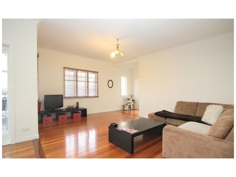 31 Tathra Street, Stafford QLD 4053