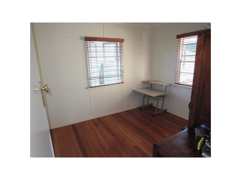 21 Quandeine Street, Stafford QLD 4053