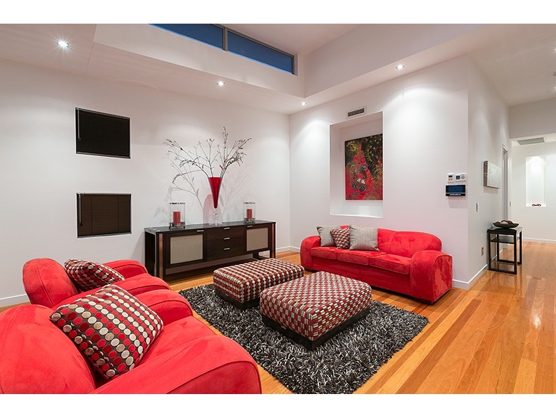 72 Main Avenue, Wilston QLD 4051