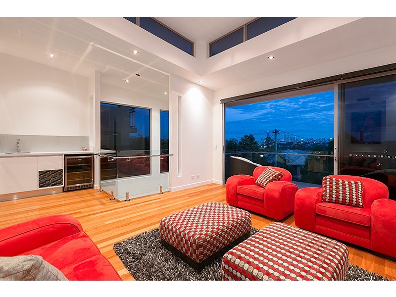 72 Main Avenue, Wilston QLD 4051