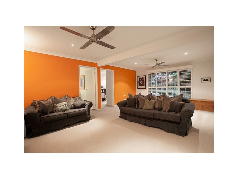 25 Hackett Street, Ashgrove QLD 4060