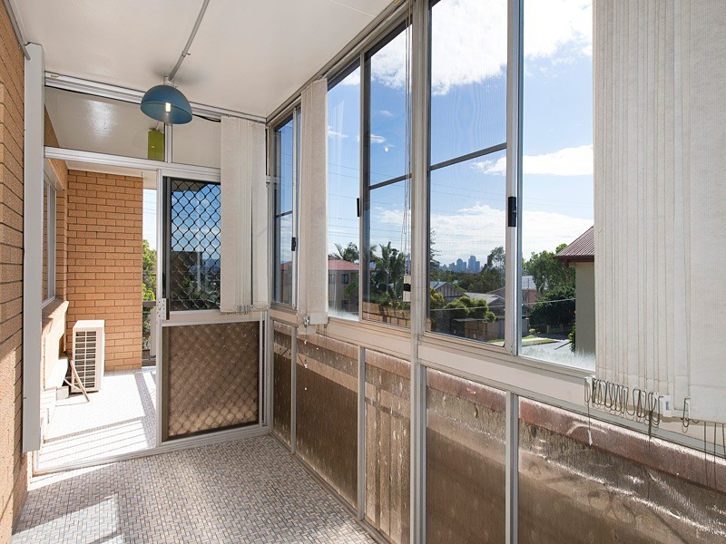 4/338 Cavendish Road, Coorparoo QLD 4151