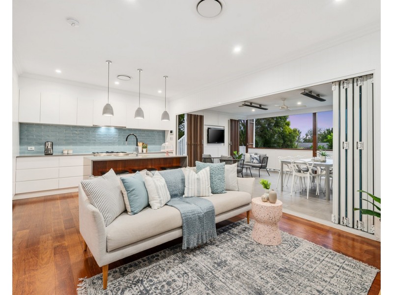 27 Main Avenue, Wilston QLD 4051