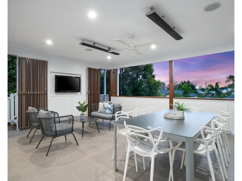 27 Main Avenue, Wilston QLD 4051