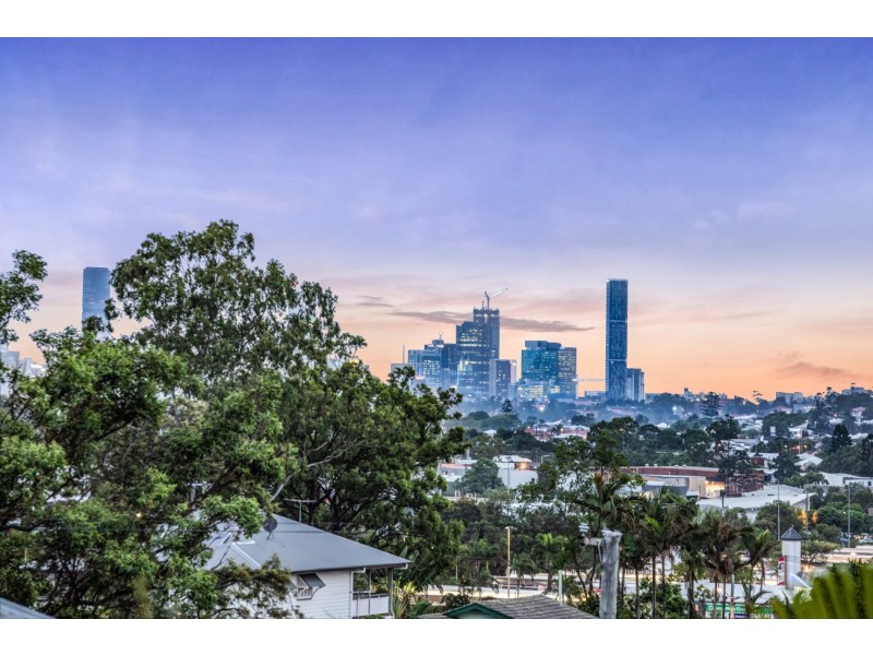 104 Minimine Street, Stafford QLD 4053