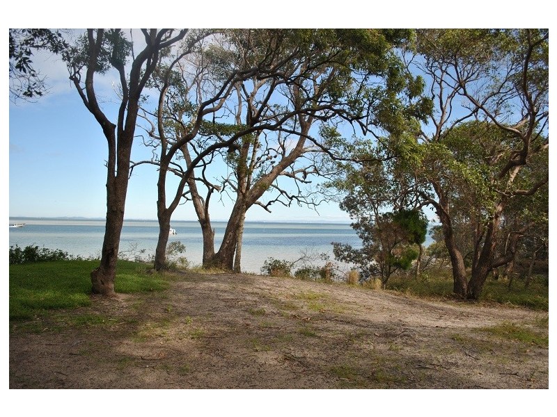 1 Midgen Street, Kooringal QLD 4025