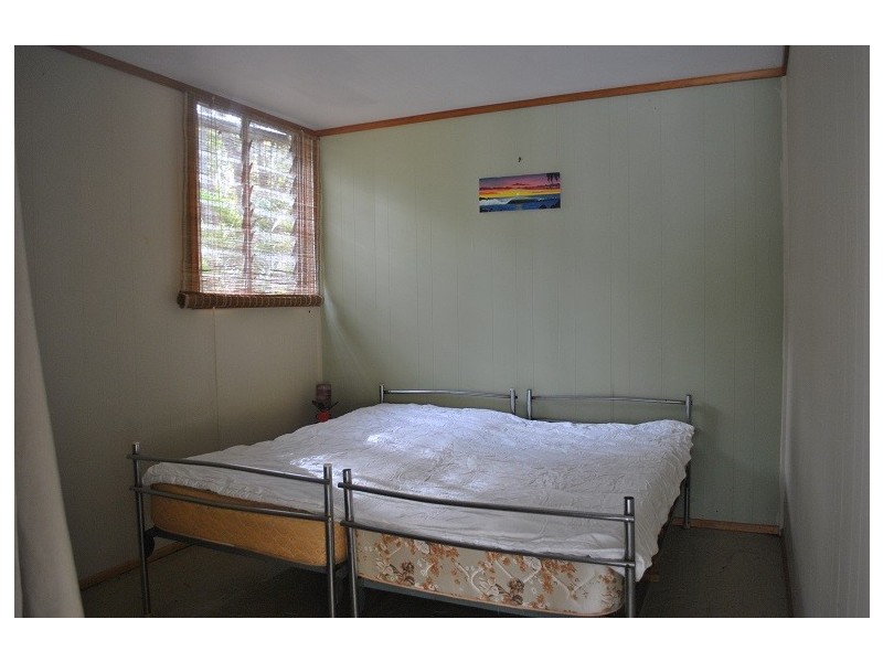 1 Midgen Street, Kooringal QLD 4025