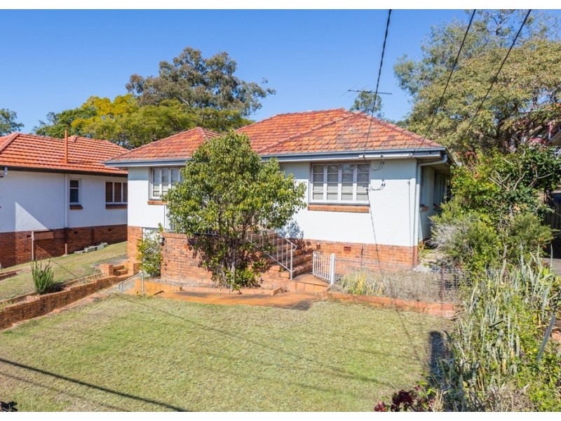 586 Stafford Road, Stafford QLD 4053