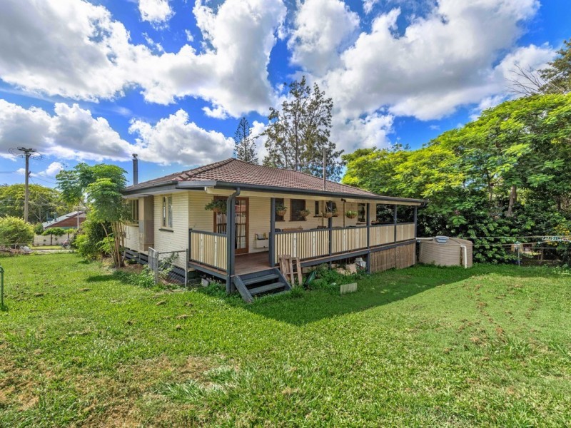 8 Webb Street, Stafford QLD 4053