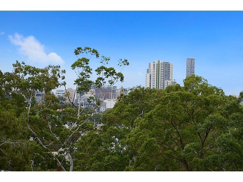 4/68 Crosby Road, Albion QLD 4010