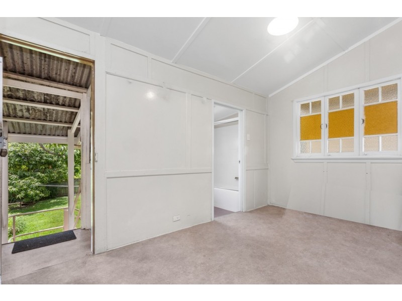 18 Lincoln Street, Wilston QLD 4051