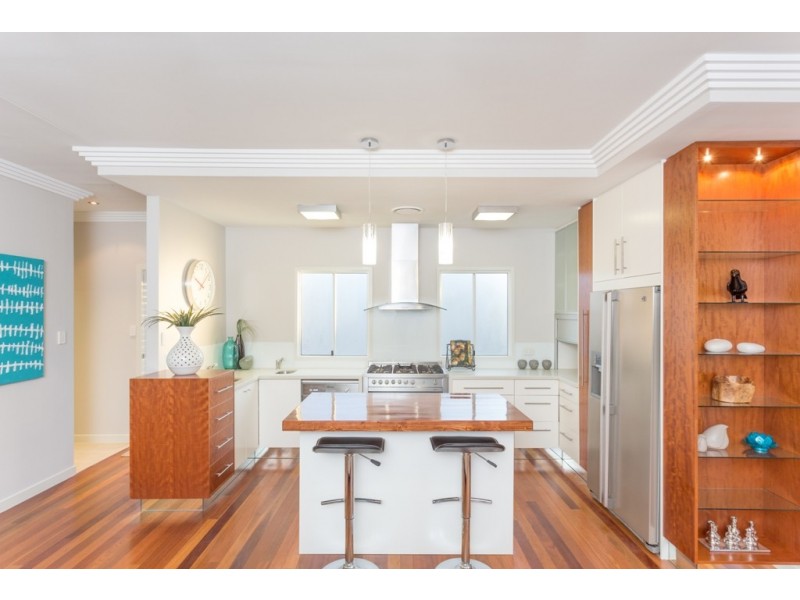 61 Clifford Street, Stafford QLD 4053