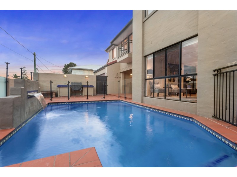 96 Clifford Street, Stafford QLD 4053