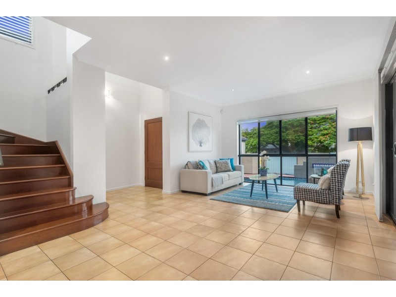 96 Clifford Street, Stafford QLD 4053