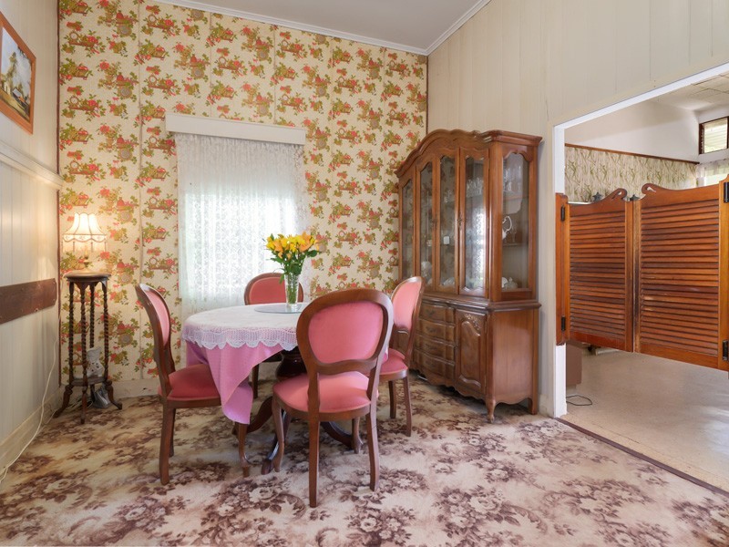 10 Pleasant Street, Red Hill QLD 4059