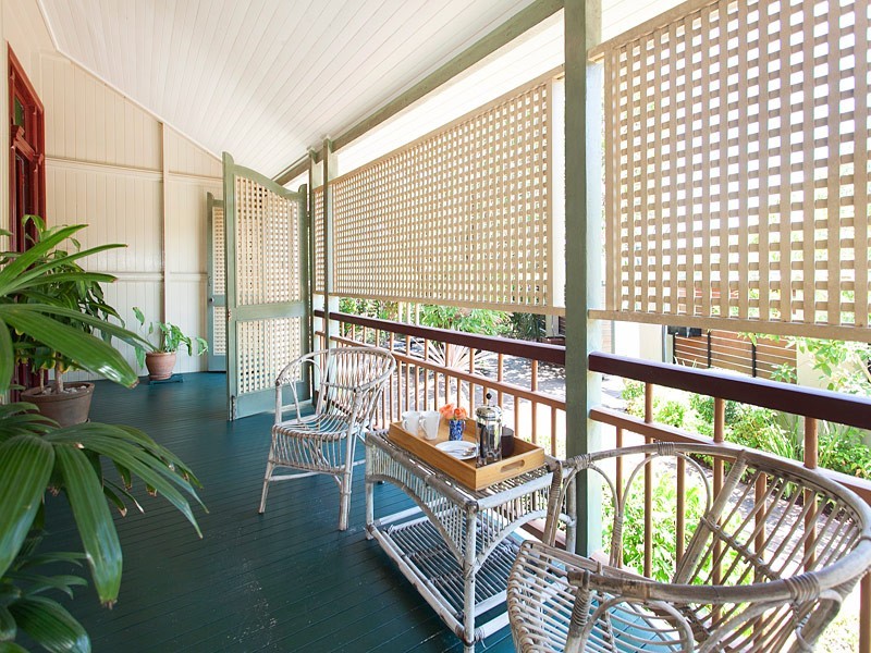 54 Arthur Terrace, Red Hill QLD 4059