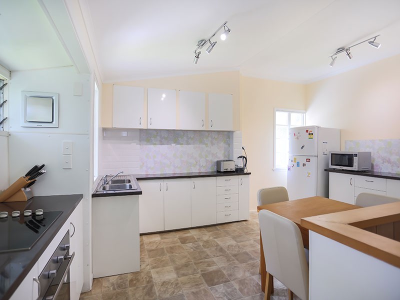 5 Broadway Street, Red Hill QLD 4059