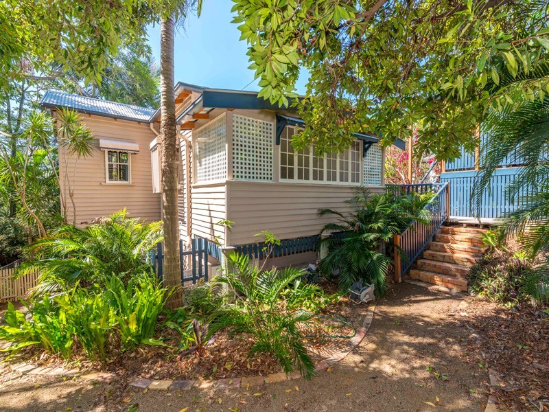 117 Arthur Terrace, Red Hill QLD 4059