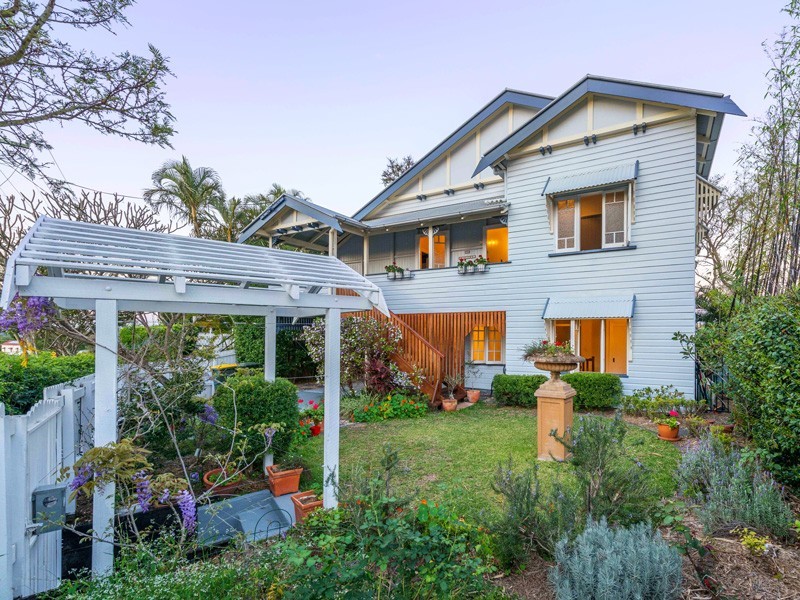 38 Primrose Terrace, Red Hill QLD 4059