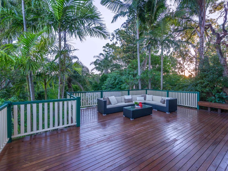 72 Coopers Camp Road, Bardon QLD 4065