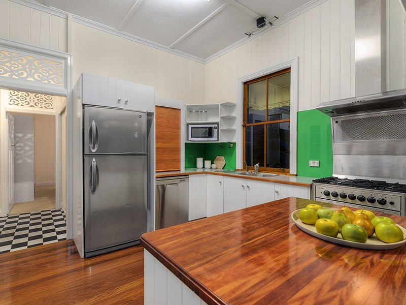 72 Coopers Camp Road, Bardon QLD 4065