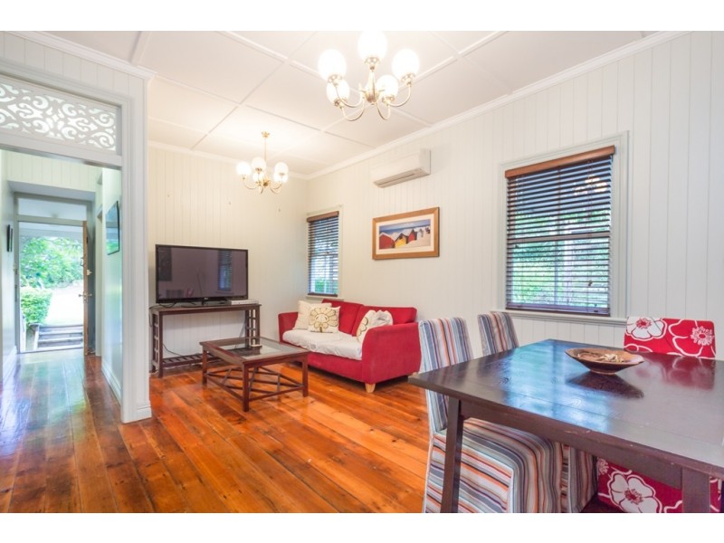 26 Soudan Street, Bardon QLD 4065