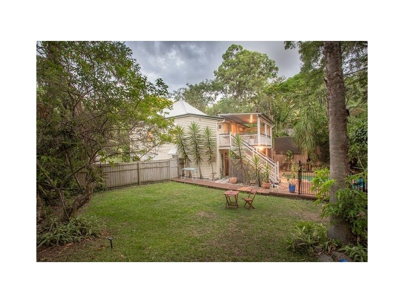 26 Soudan Street, Bardon QLD 4065