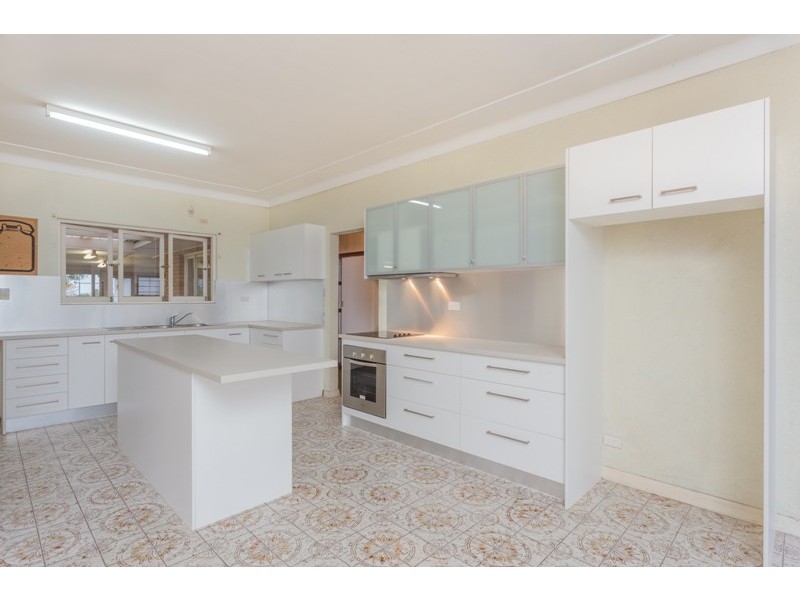 108 Scott Street, Stafford Heights QLD 4053