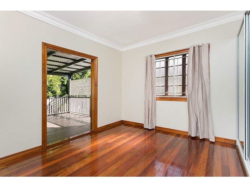 116 White Street, Wavell Heights QLD 4012