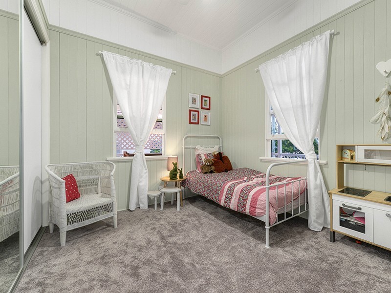 19 Hawdon Street, Wilston QLD 4051