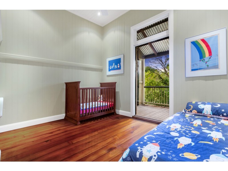 32 Kedron Brook Road, Wilston QLD 4051