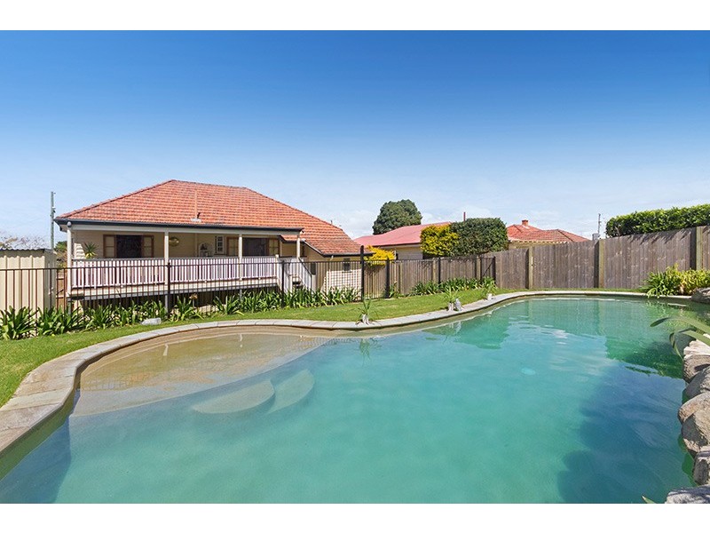 263 Rode Road, Wavell Heights QLD 4012