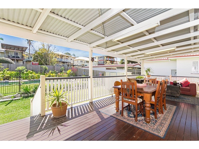 263 Rode Road, Wavell Heights QLD 4012