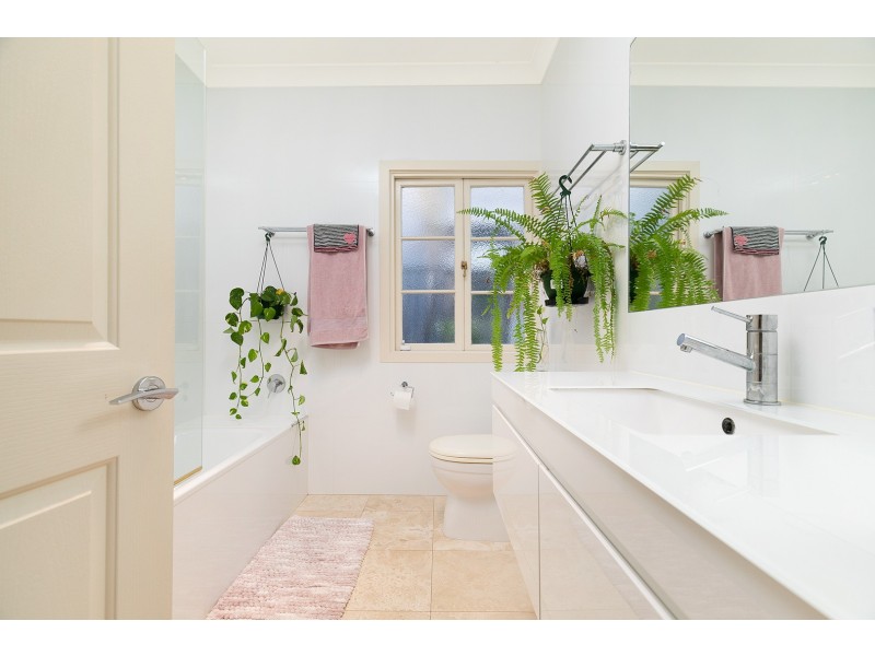 5 Scriven Street, Wilston QLD 4051