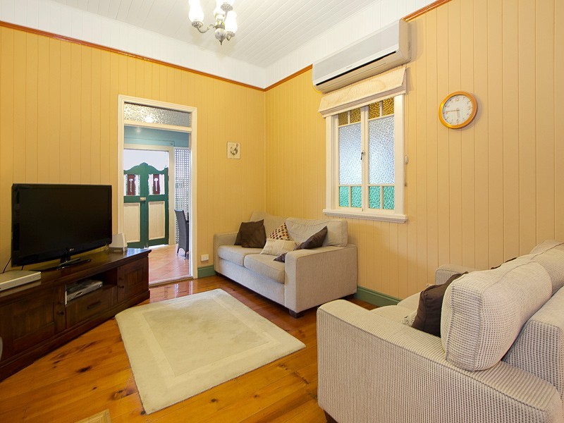 154 Maygar Street, Windsor QLD 4030