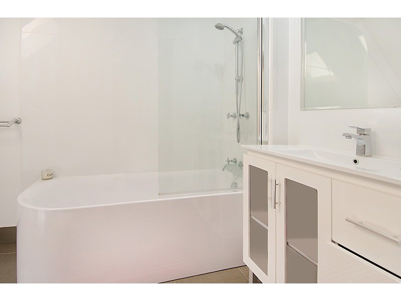 32 Manson Road, Hendra QLD 4011